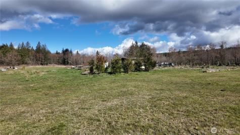 3723 324th Street NW Stanwood WA 98292