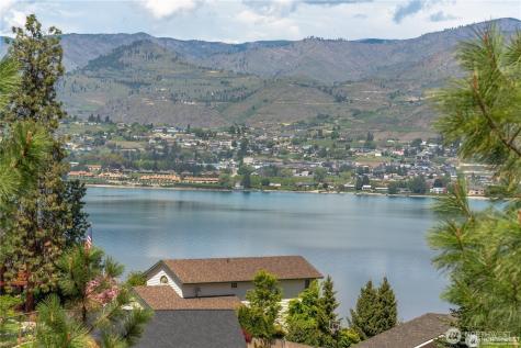 4057 Lakeview Place Chelan WA 98816
