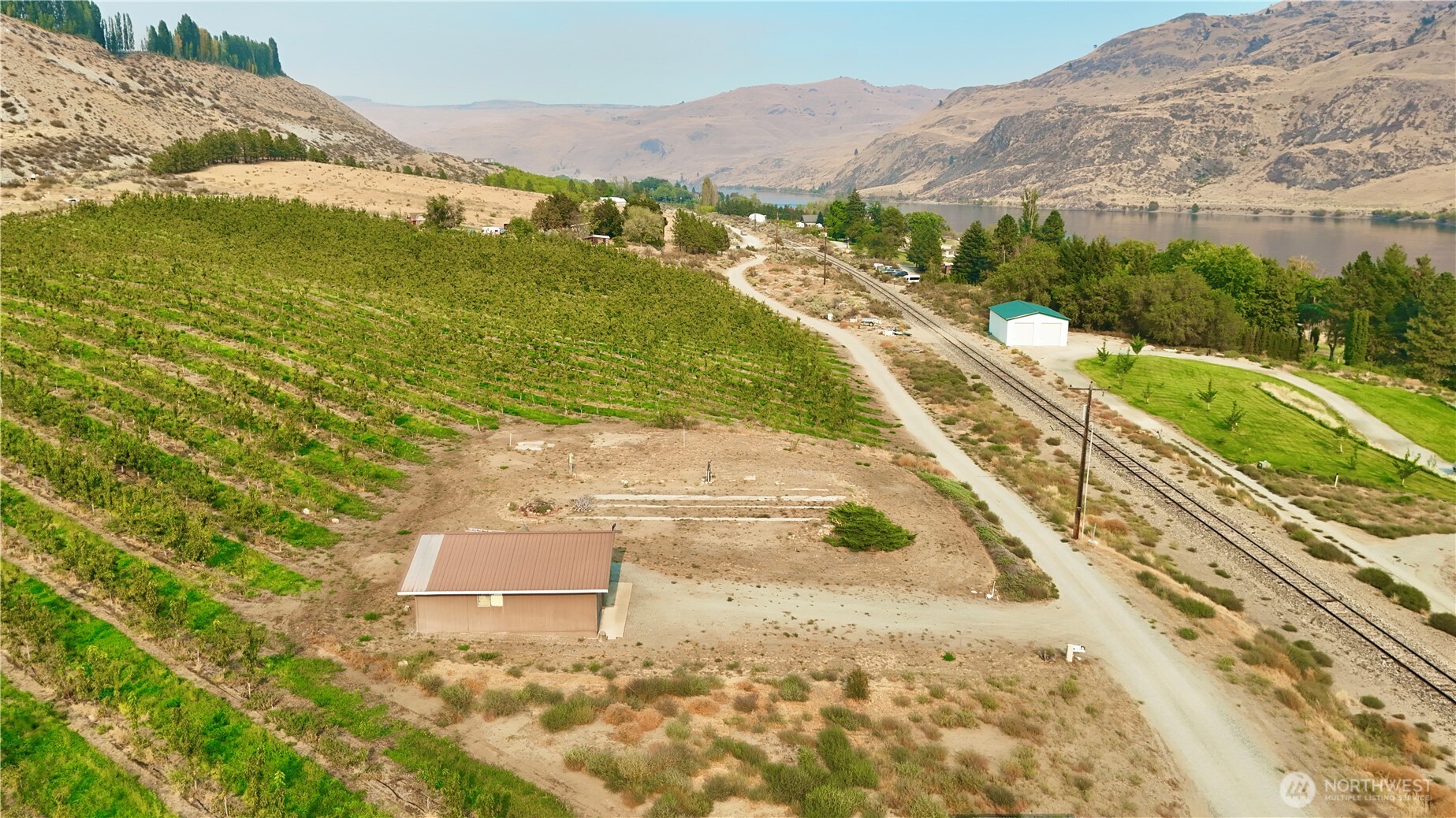 27375 Us Highway 97 Chelan WA 98816