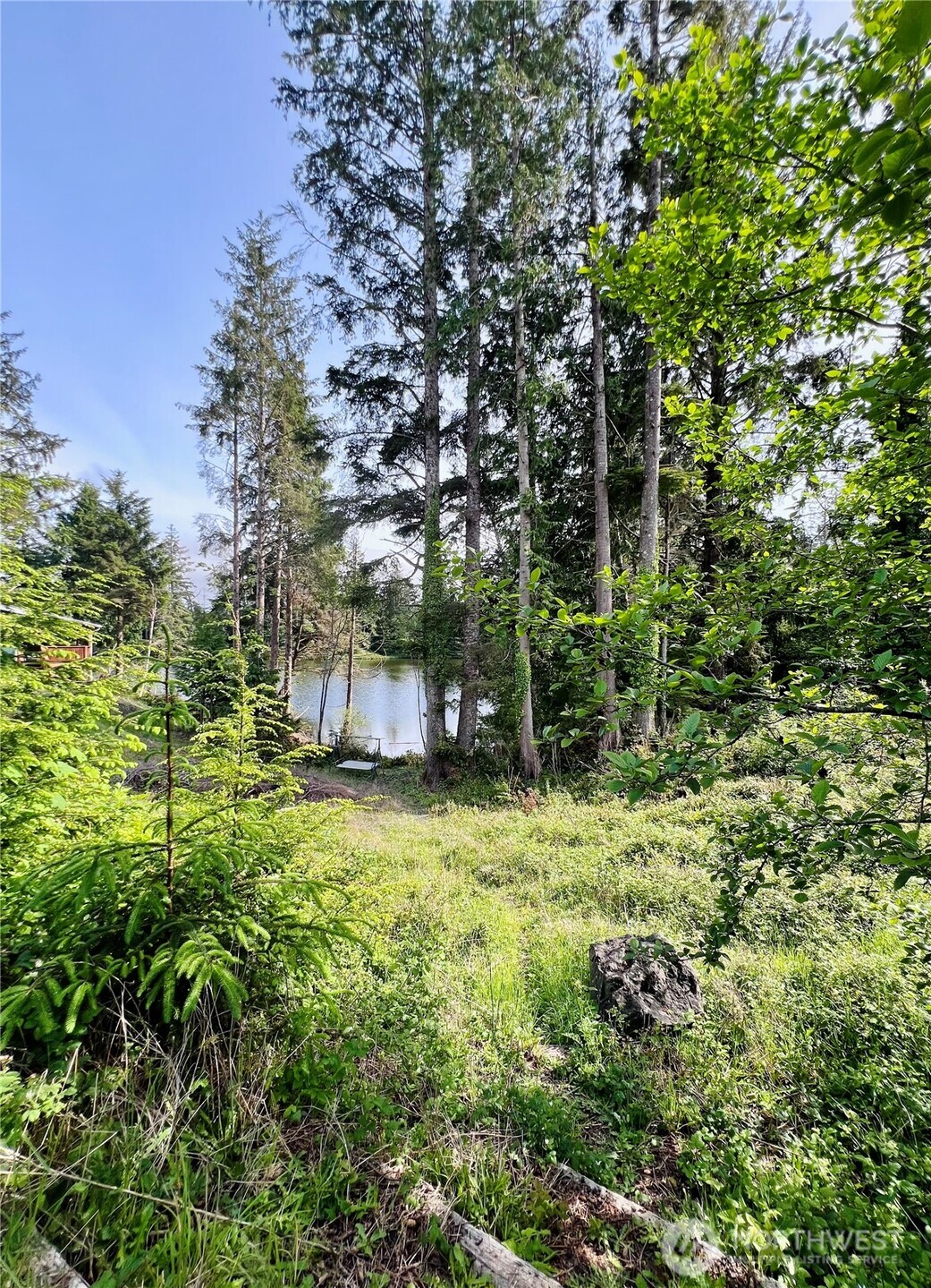 10 Sunrise Lane South Bend WA 98586