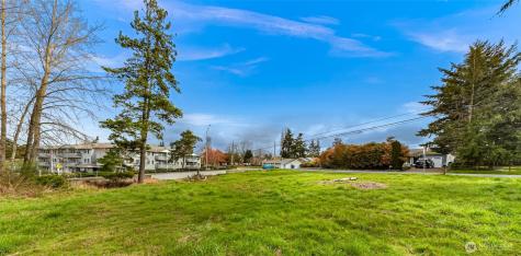 427 SE Ely Street Oak Harbor WA 98277