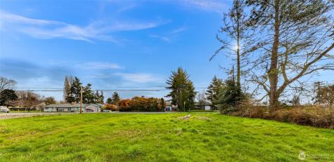 427 SE Ely Street Oak Harbor WA 98277
