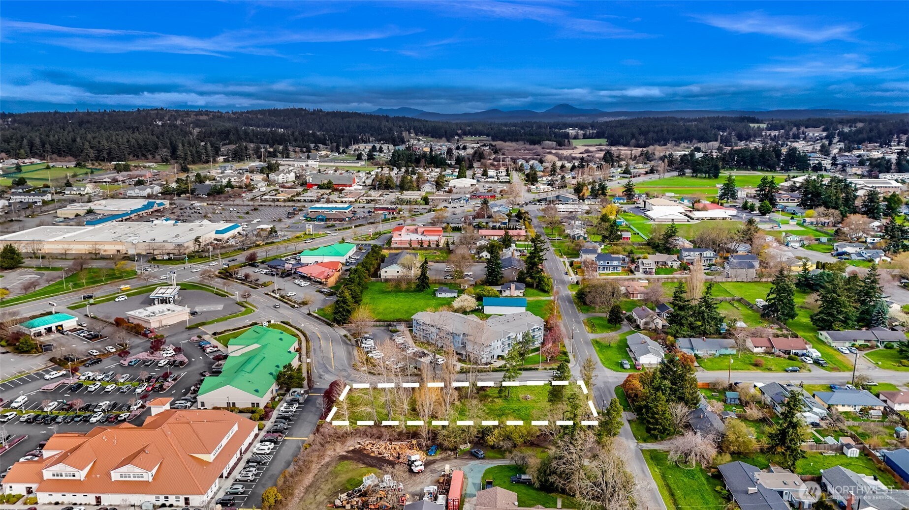 427 SE Ely Street Oak Harbor WA 98277