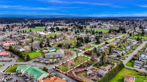 427 SE Ely Street Oak Harbor WA 98277