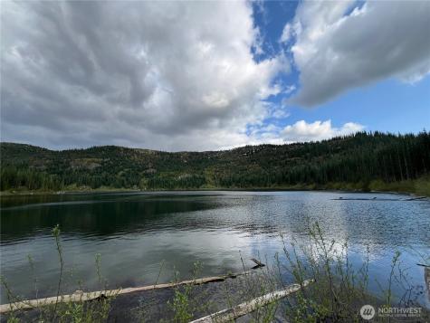 0 Spirit Lake Highway Skamania WA 98648