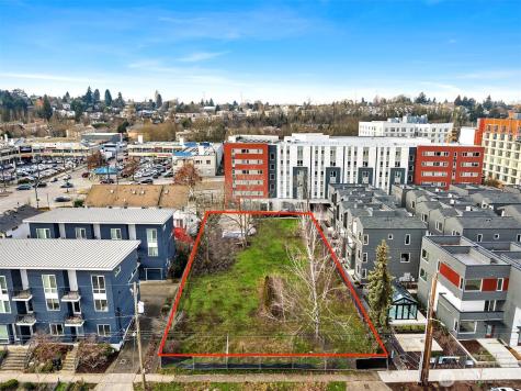 7001 42nd Avenue Seattle WA 98118
