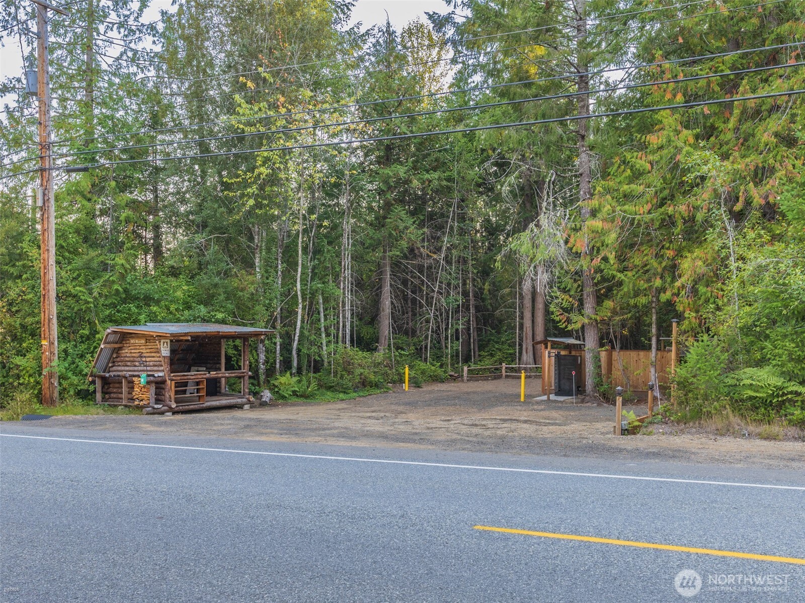 5441 E Grapeview Loop Road Allyn WA 98524