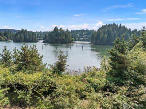 150 Ebb Tide Court Port Ludlow WA 98365