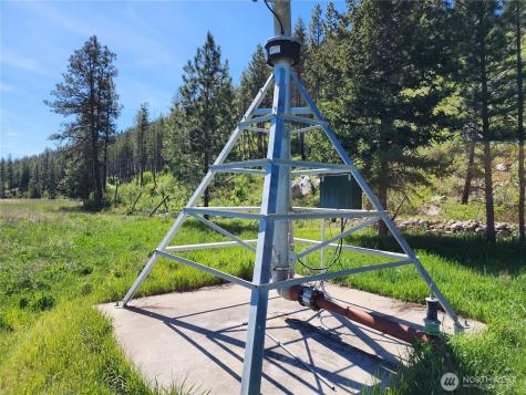 1941 State Route 153 Carlton WA 98814