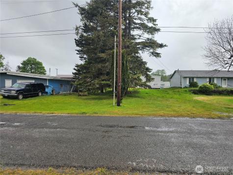 607 N 2nd Street Westport WA 98595