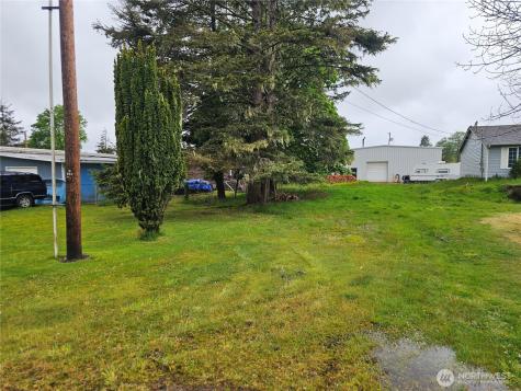 607 N 2nd Street Westport WA 98595