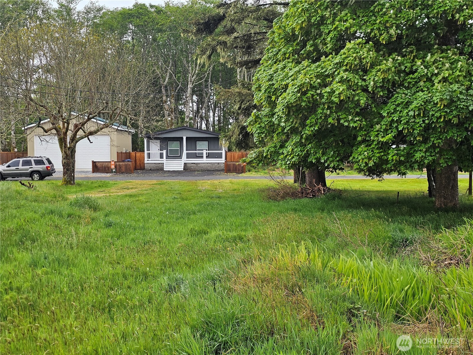 607 N 2nd Street Westport WA 98595