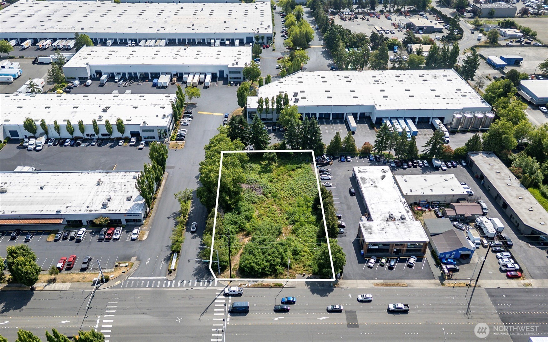 8425 S 216th Street Kent WA 98032