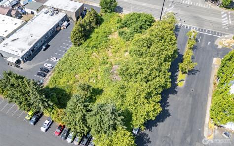 8425 S 216th Street Kent WA 98032