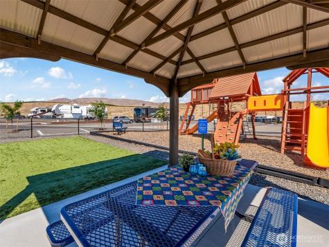 1769 Naches Wenas Road Selah WA 98942