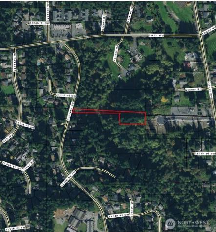 212 Cypress Way Lynnwood WA 98036