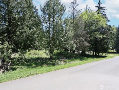 13821 30th Avenue NW Tulalip WA 98271