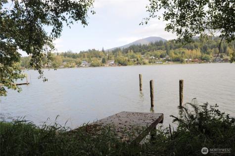 18895 W Big Lake Boulevard Mount Vernon WA 98274