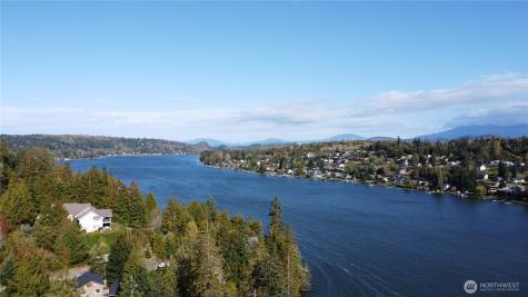 18895 W Big Lake Boulevard Mount Vernon WA 98274