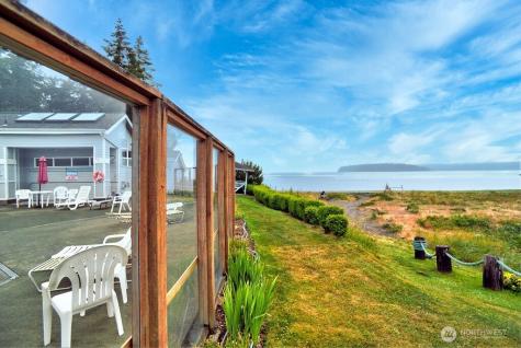 37971 Brant Road NE Hansville WA 98340