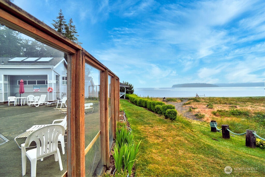 37971 Brant Road NE Hansville WA 98340
