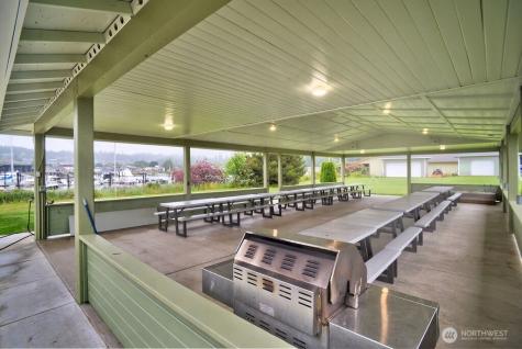 37971 Brant Road NE Hansville WA 98340
