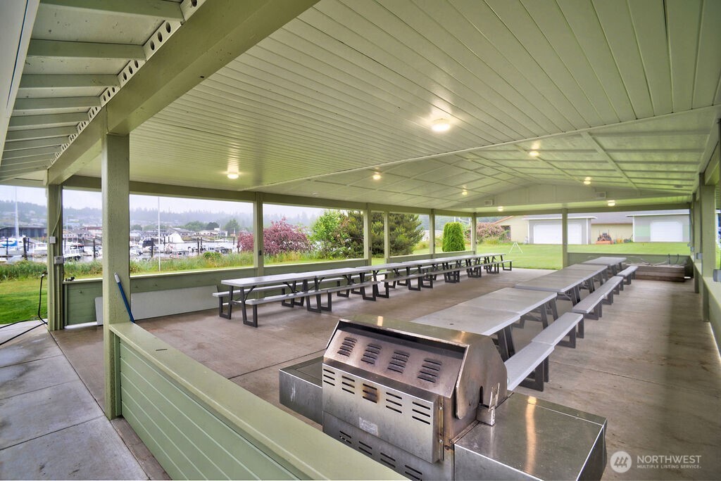 37971 Brant Road NE Hansville WA 98340