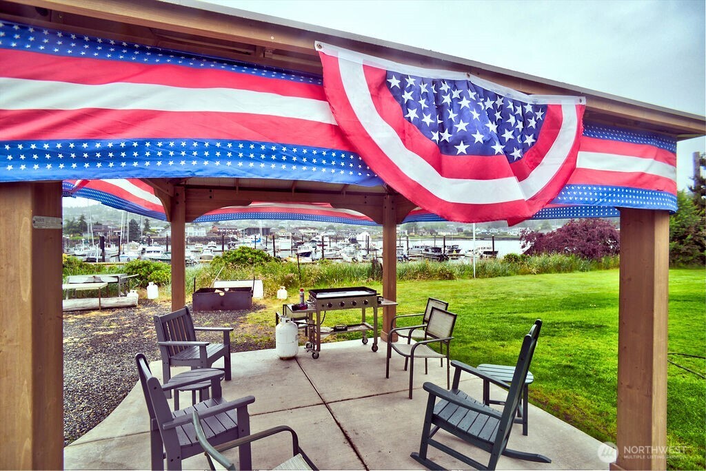 37971 Brant Road NE Hansville WA 98340