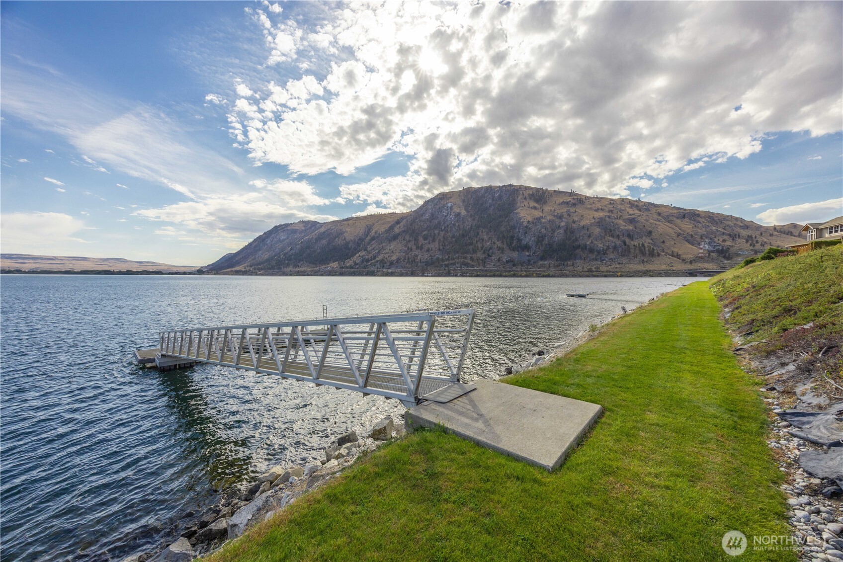 714 3rd Street Brewster WA 98812