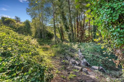 10045 Arrowsmith Avenue S Seattle WA 98178