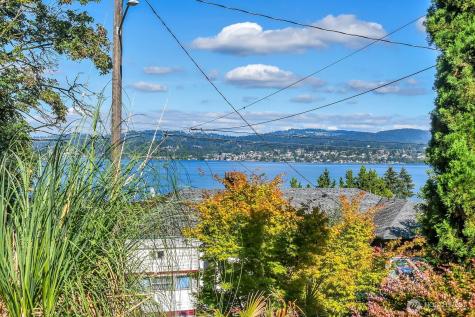 10045 Arrowsmith Avenue S Seattle WA 98178
