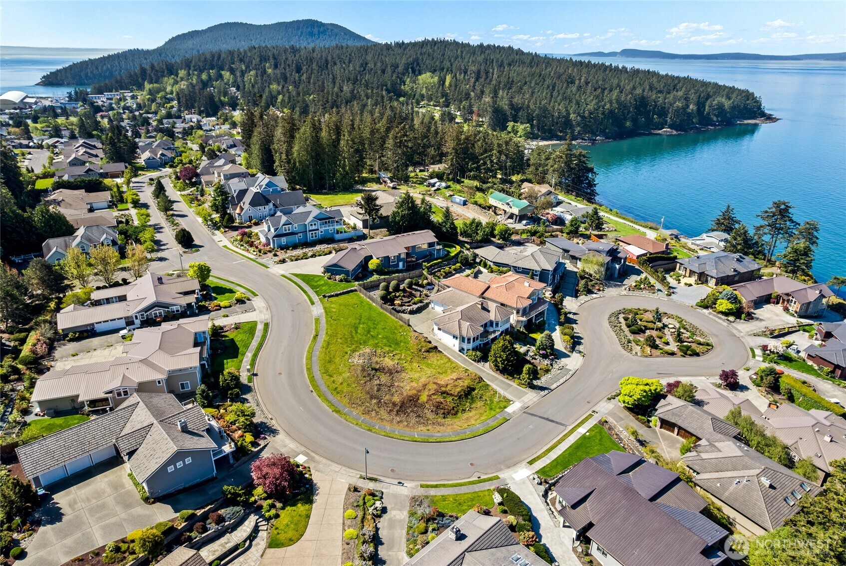 2414 Washington Court Anacortes WA 98221