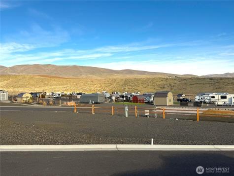 1769 Naches Wenas Road Selah WA 98942