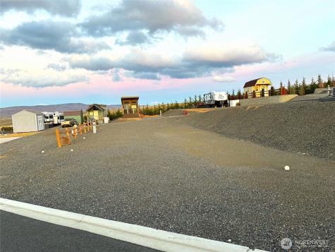 1769 Naches Wenas Road Selah WA 98942