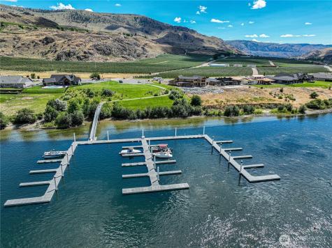 27 N Shore Drive Orondo WA 98843