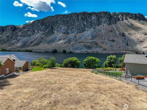 27 N Shore Drive Orondo WA 98843