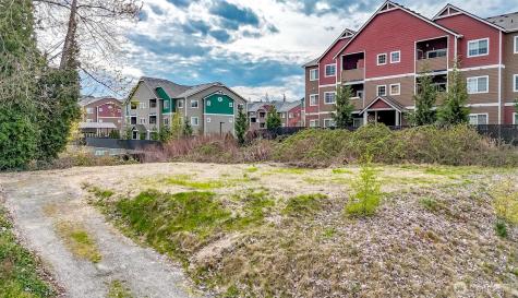 1725 Meridian Avenue E Edgewood WA 98371