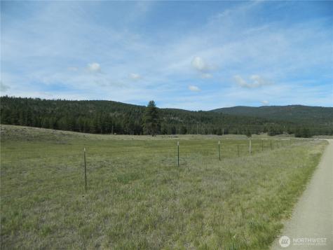 4 Duck Flats Road Tonasket WA 98855