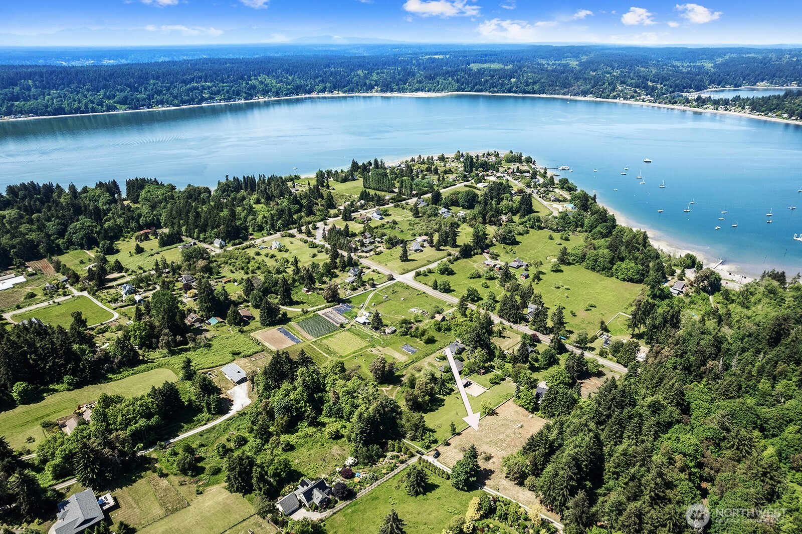 9438 SW 266th Lane Vashon WA 98070