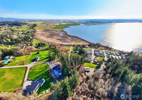 5 Bayside Terrace Drive Mount Vernon WA 98273