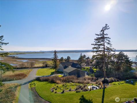 5 Bayside Terrace Drive Mount Vernon WA 98273