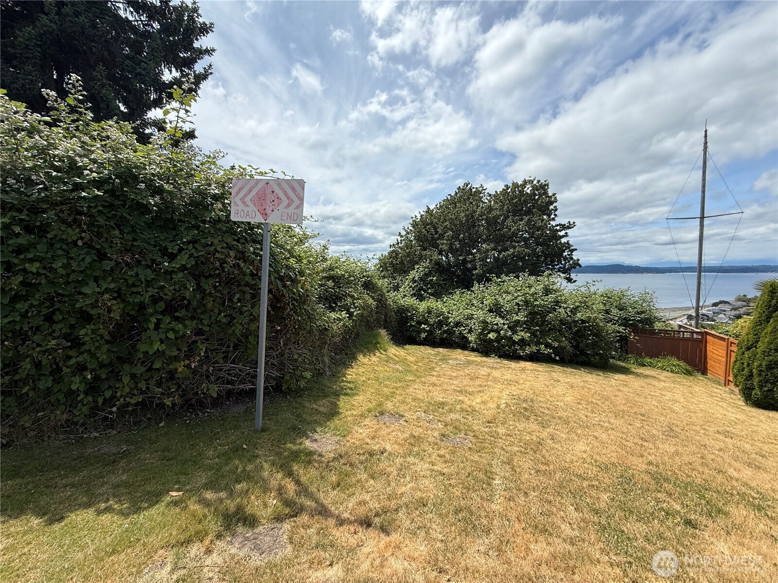 37 59th Avenue SW Seattle WA 98116