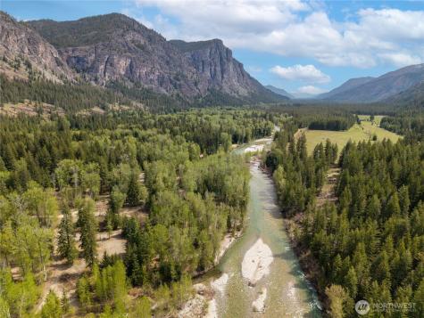 578 Lost River Road Mazama WA 98833