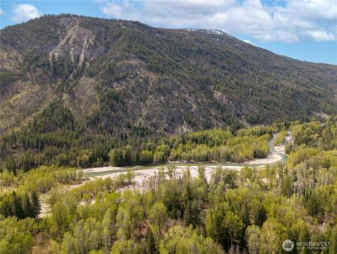 578 Lost River Road Mazama WA 98833