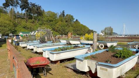 73 Saratoga Drive Hat Island WA 98206