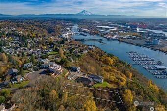 1416 Browns Point Boulevard NE Tacoma WA 98422