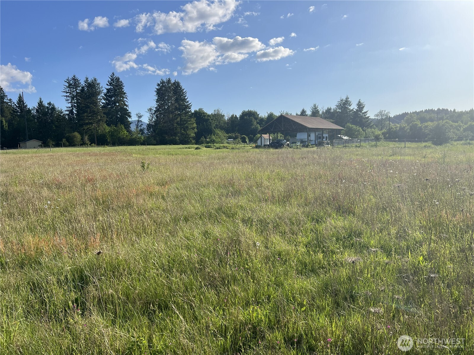 1899 State Route 506 Vader WA 98593