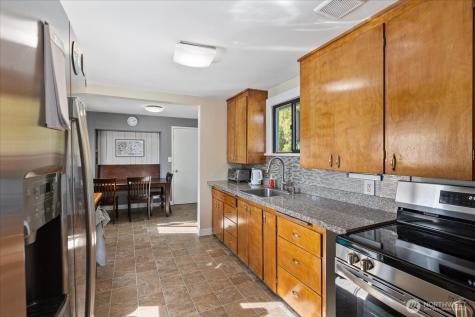 10019 Interlake Avenue N Seattle WA 98133