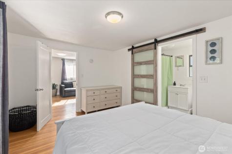 10019 Interlake Avenue N Seattle WA 98133
