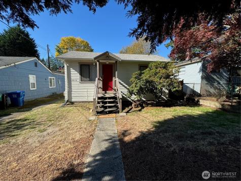 10019 Interlake Avenue N Seattle WA 98133